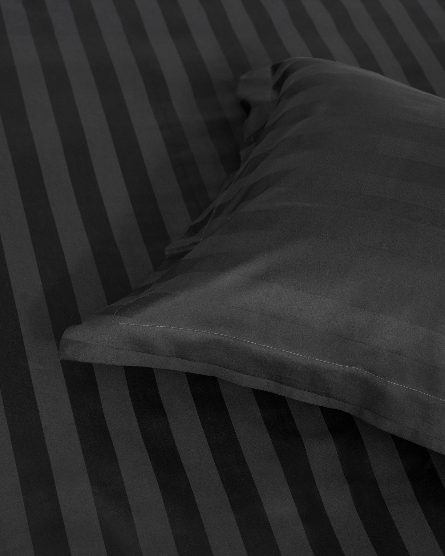 Italian Jacquard 400 TC Cotton Bed Sheet Set