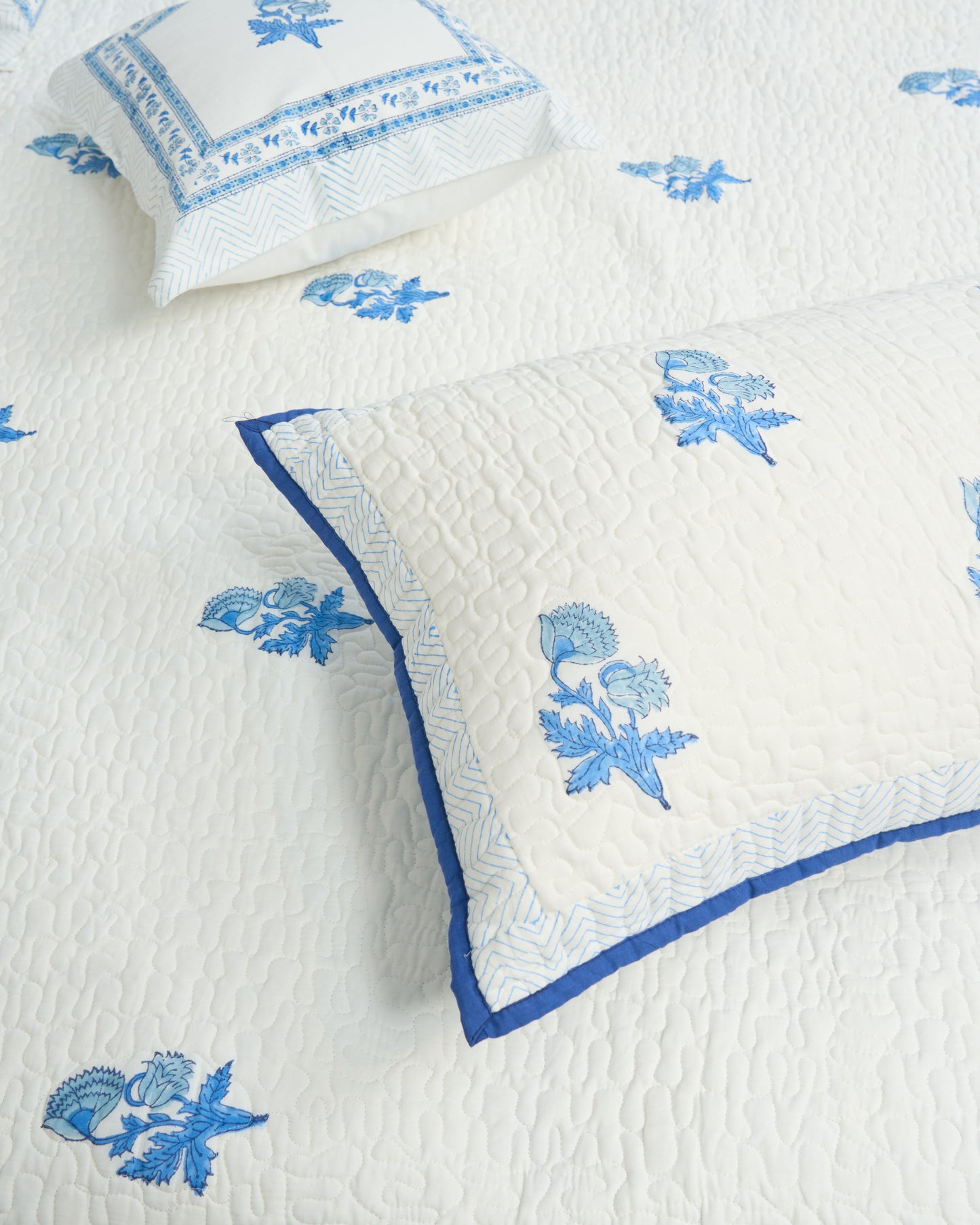Rasa 100% Premium Mulmul Cotton Hand Block Print Quilted Bed Cover