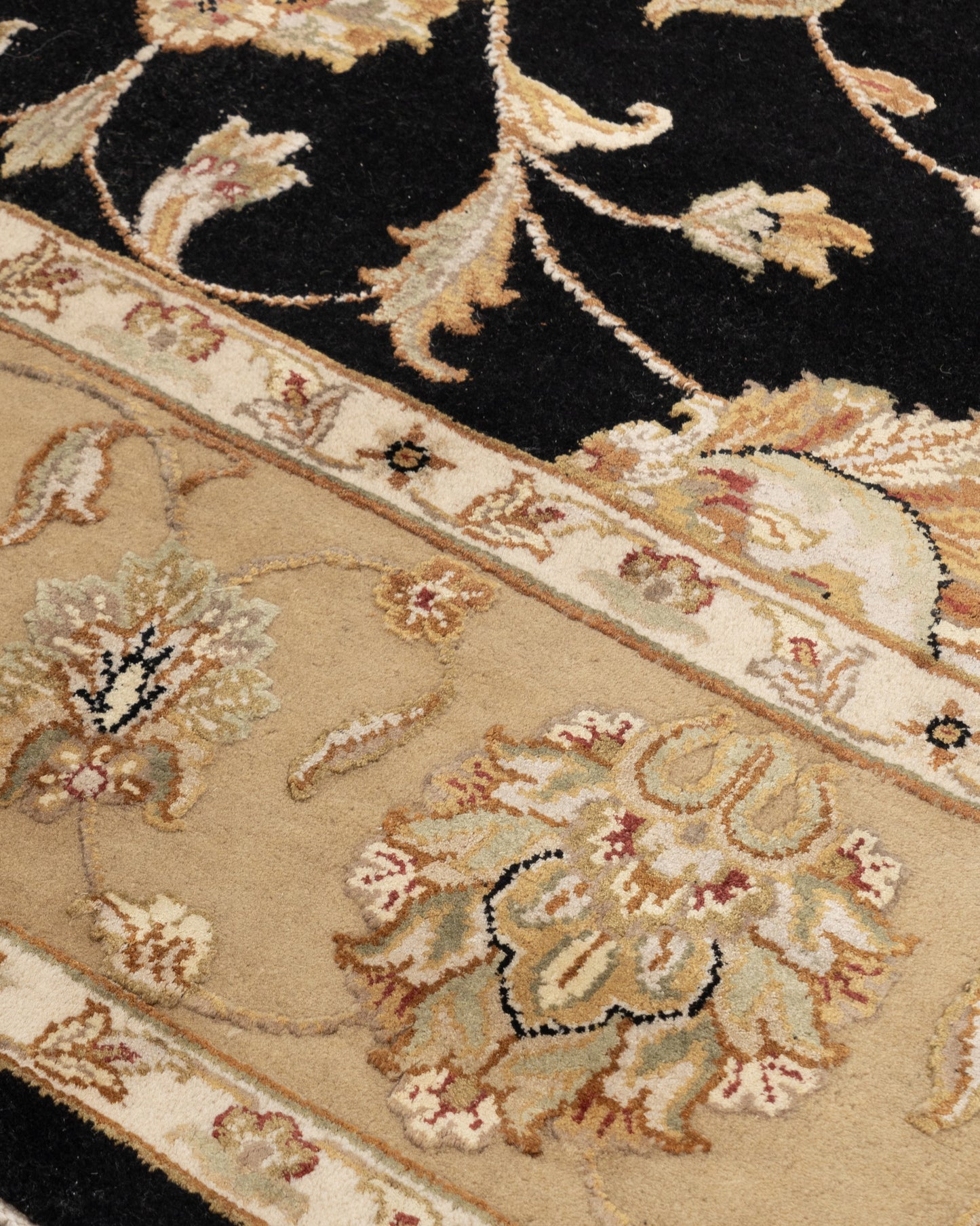 EMPEROR WOOL SILK CARPET