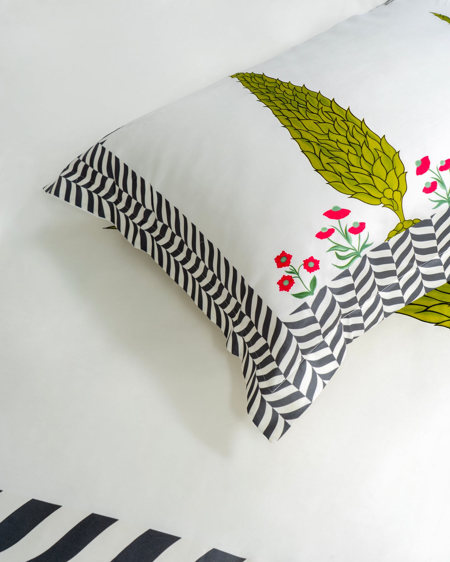 Elysian – 600 TC Printed Bedsheet (D6)