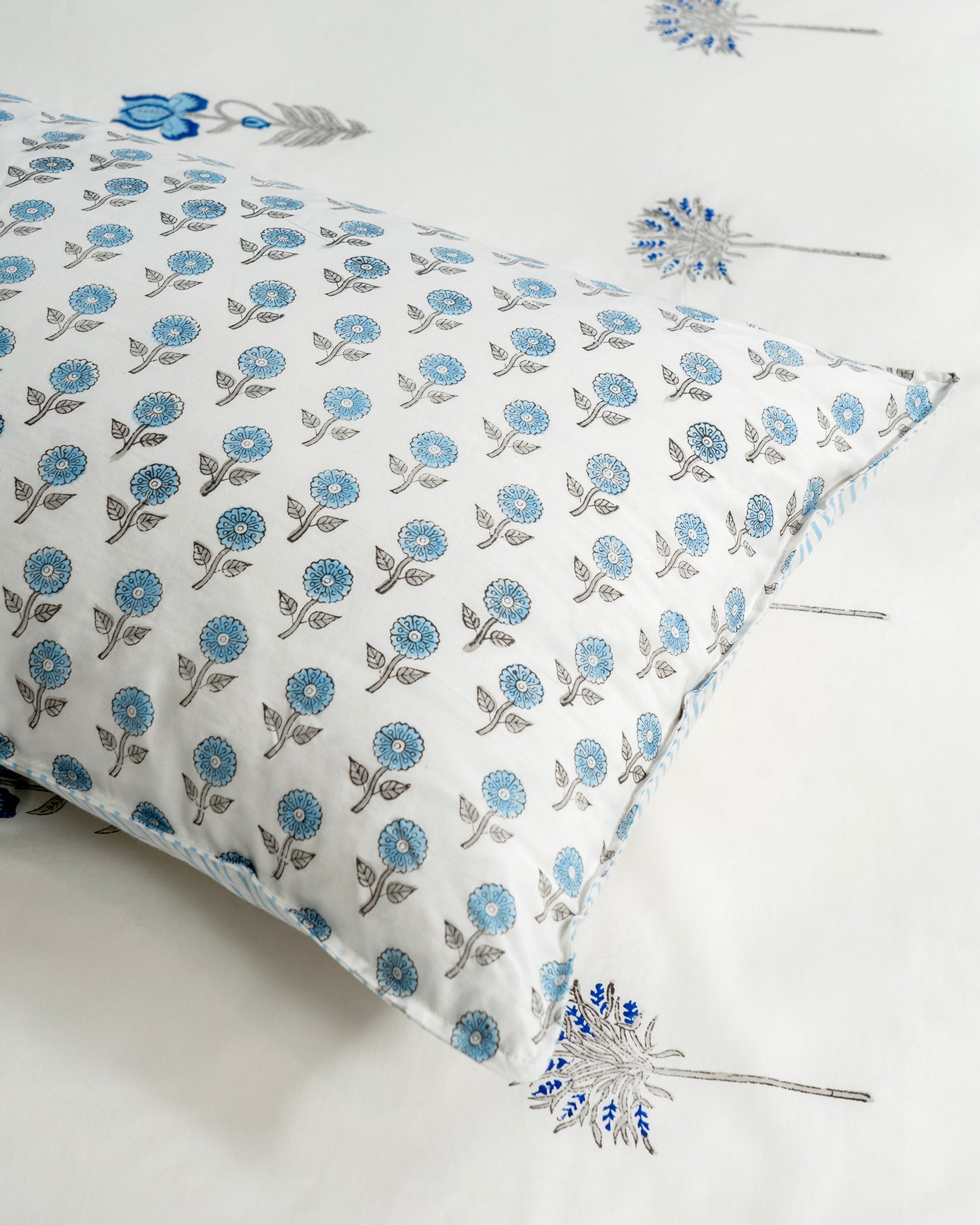 Emerald – Handblock Print Bed Sheet Set (D5)