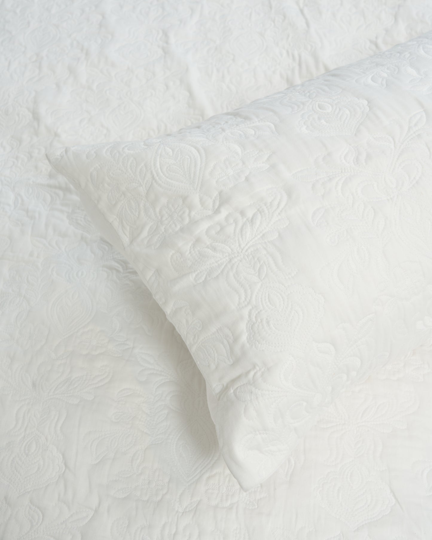 Satin Fleur 100% Premium Cotton Embroidery Bed Cover Set