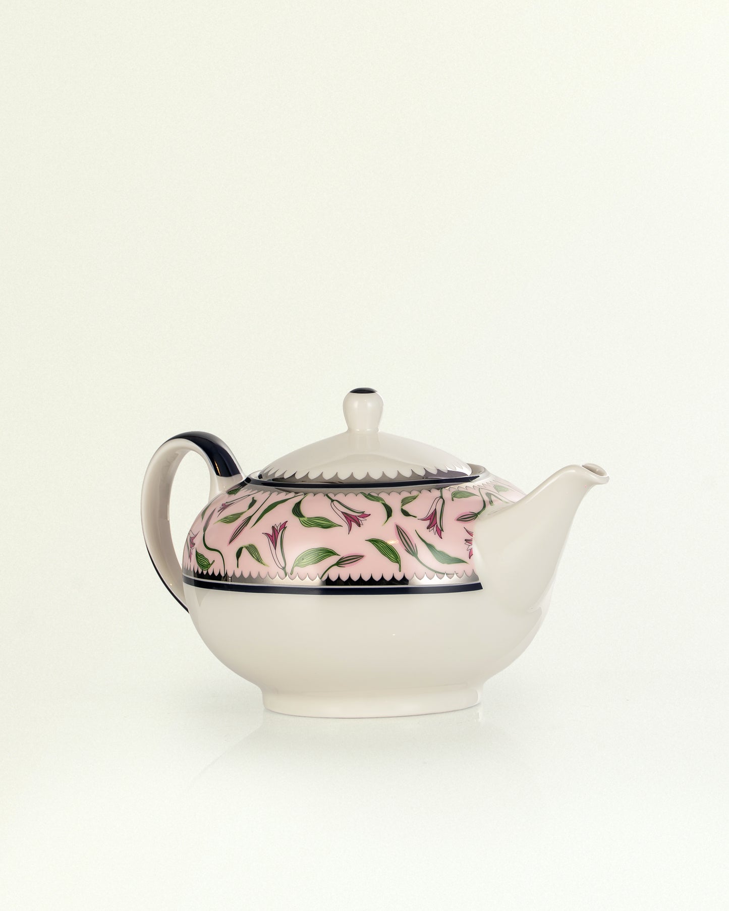 Lilium Collection Porcelain Tea Set With Platinum Ascent