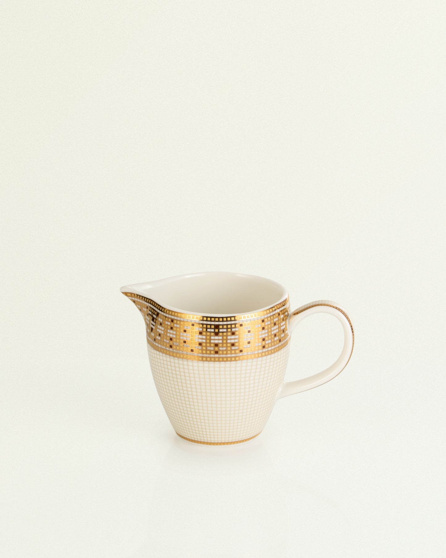 Dru Collection Porcelain Tea Set with 24K Gold Ascent