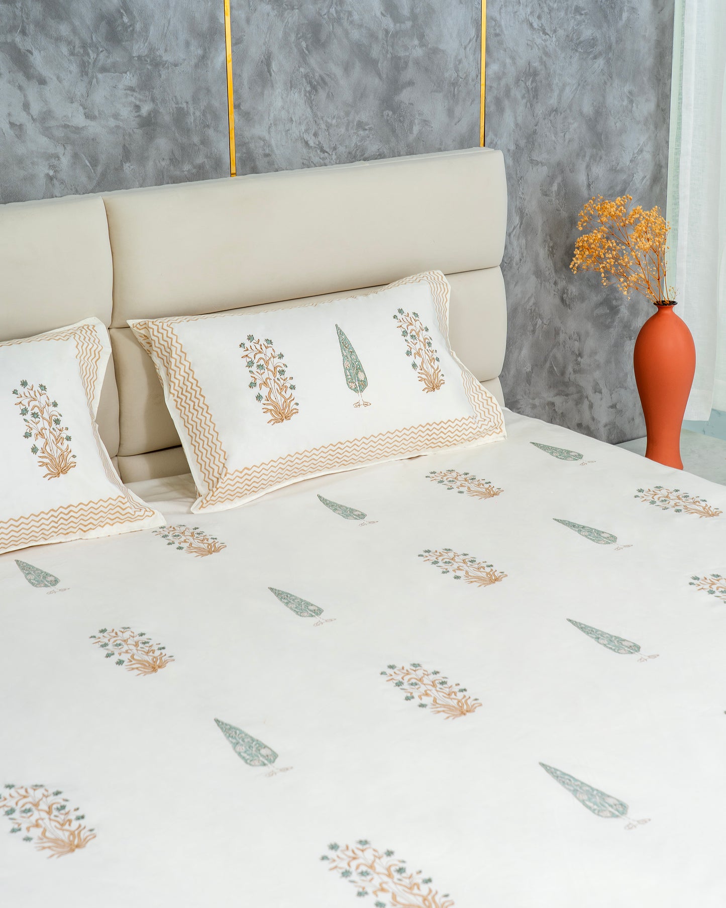 Ruby Mughal Floral Cotton Bed Sheet Set – Ruby (D2)