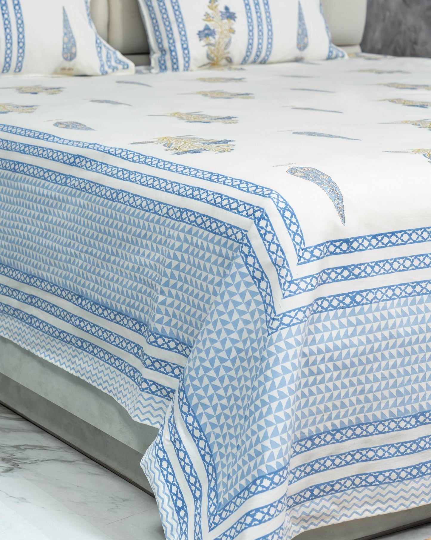 Ruby  Mughal Floral Cotton Bed Sheet Set – Ruby (D3)