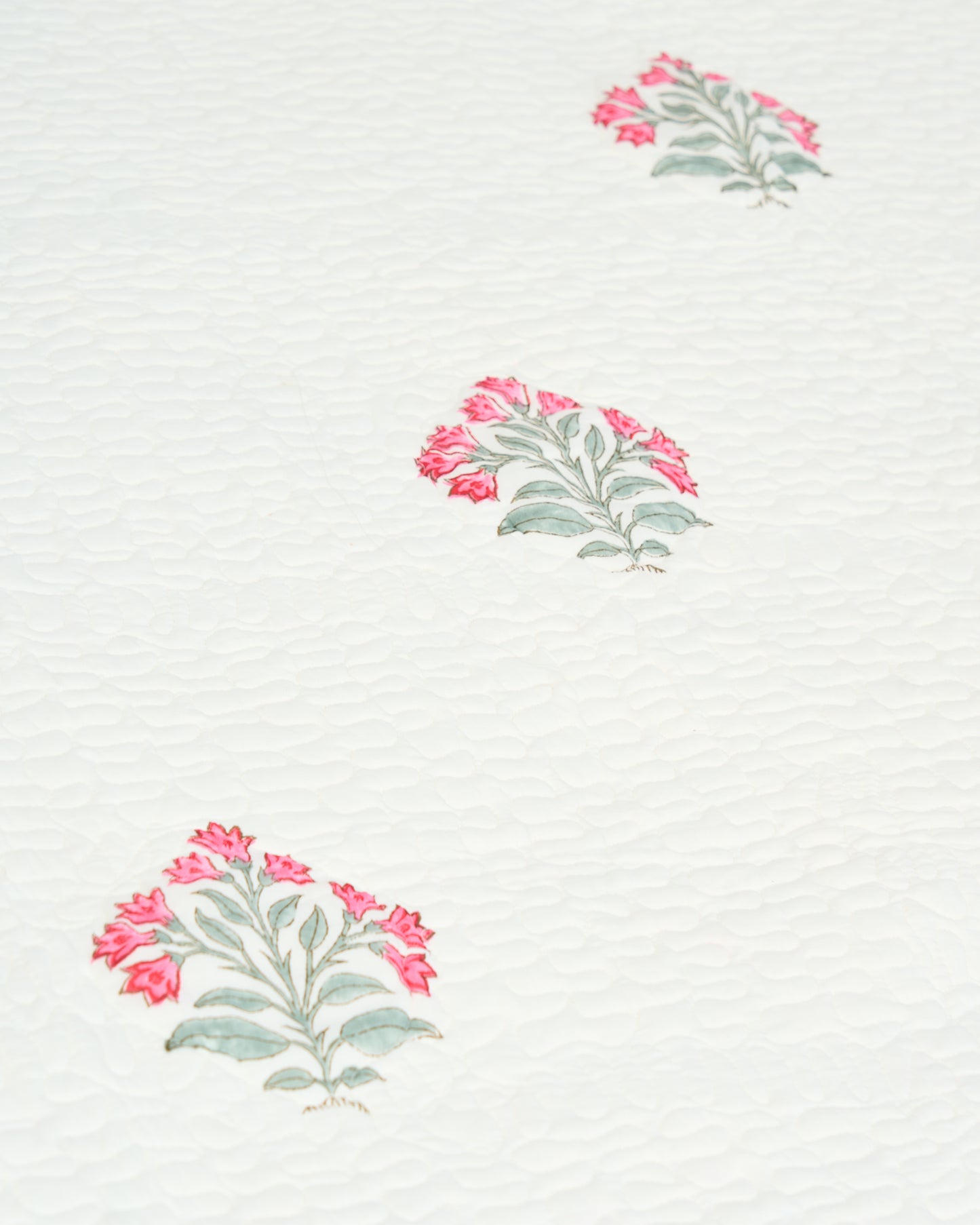Rasa 100% Premium Mulmul Cotton Hand Block Print Quilted Bed Cover