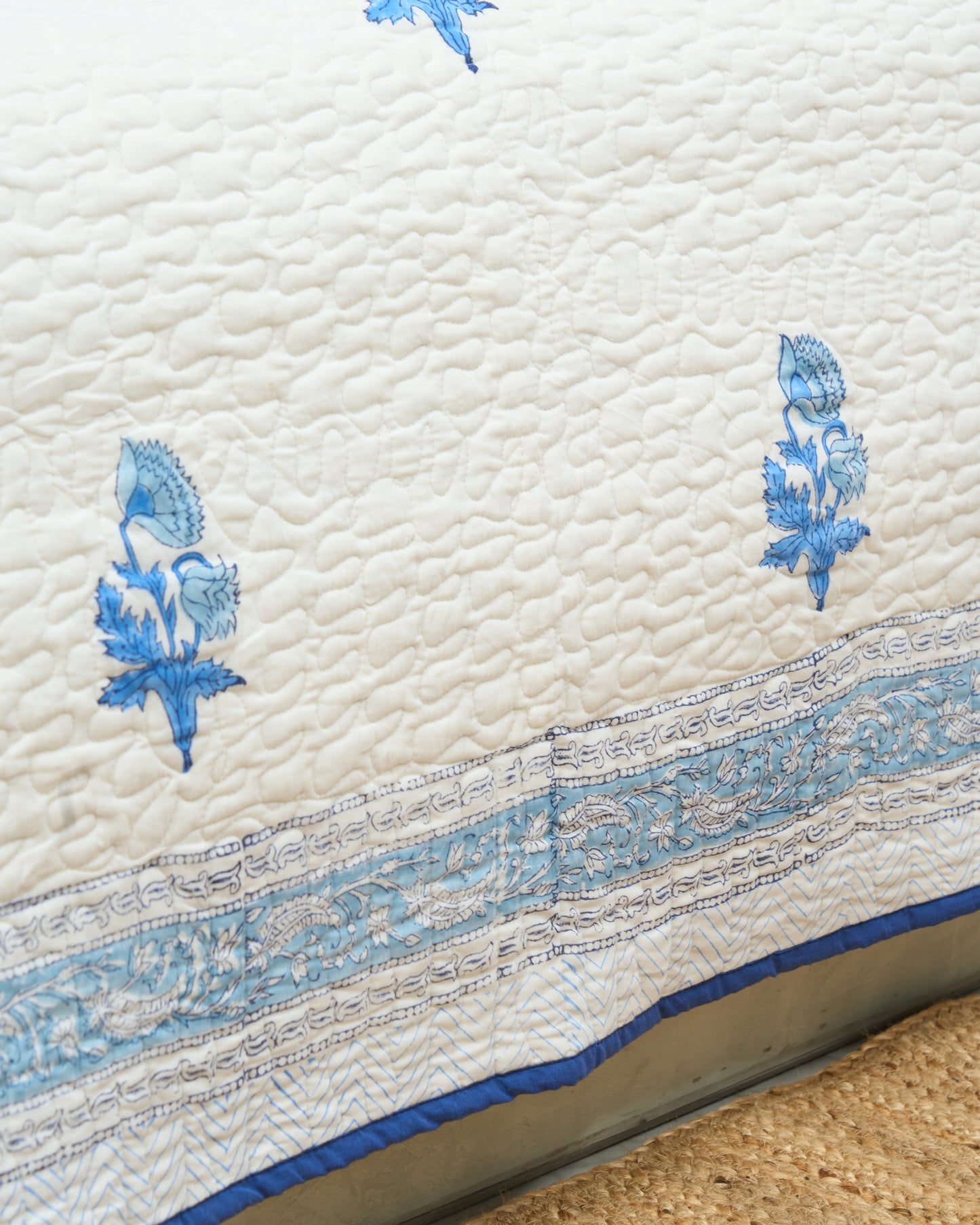 Rasa 100% Premium Mulmul Cotton Hand Block Print Quilted Bed Cover