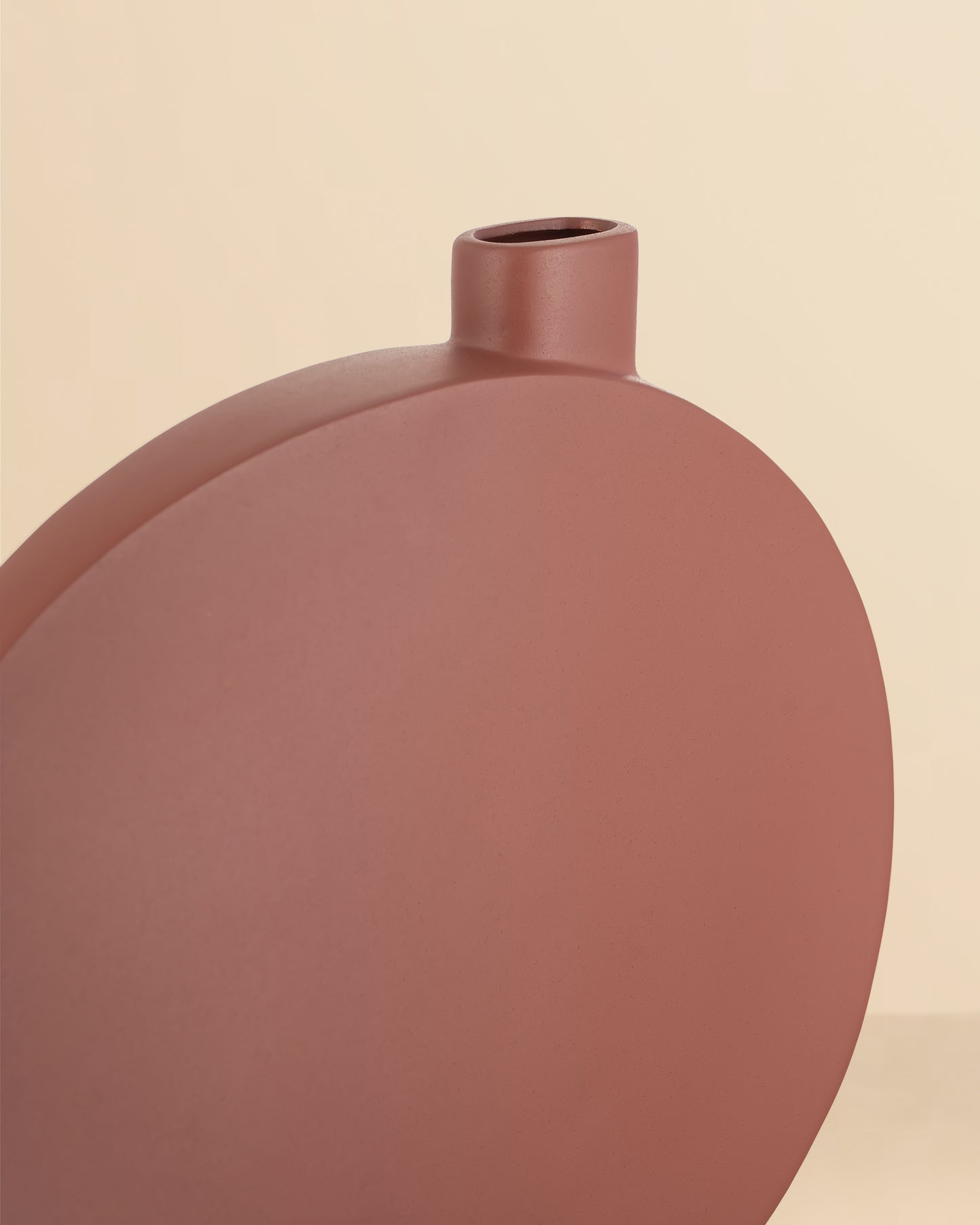 Modern Japanese Vase – Terracotta Rose