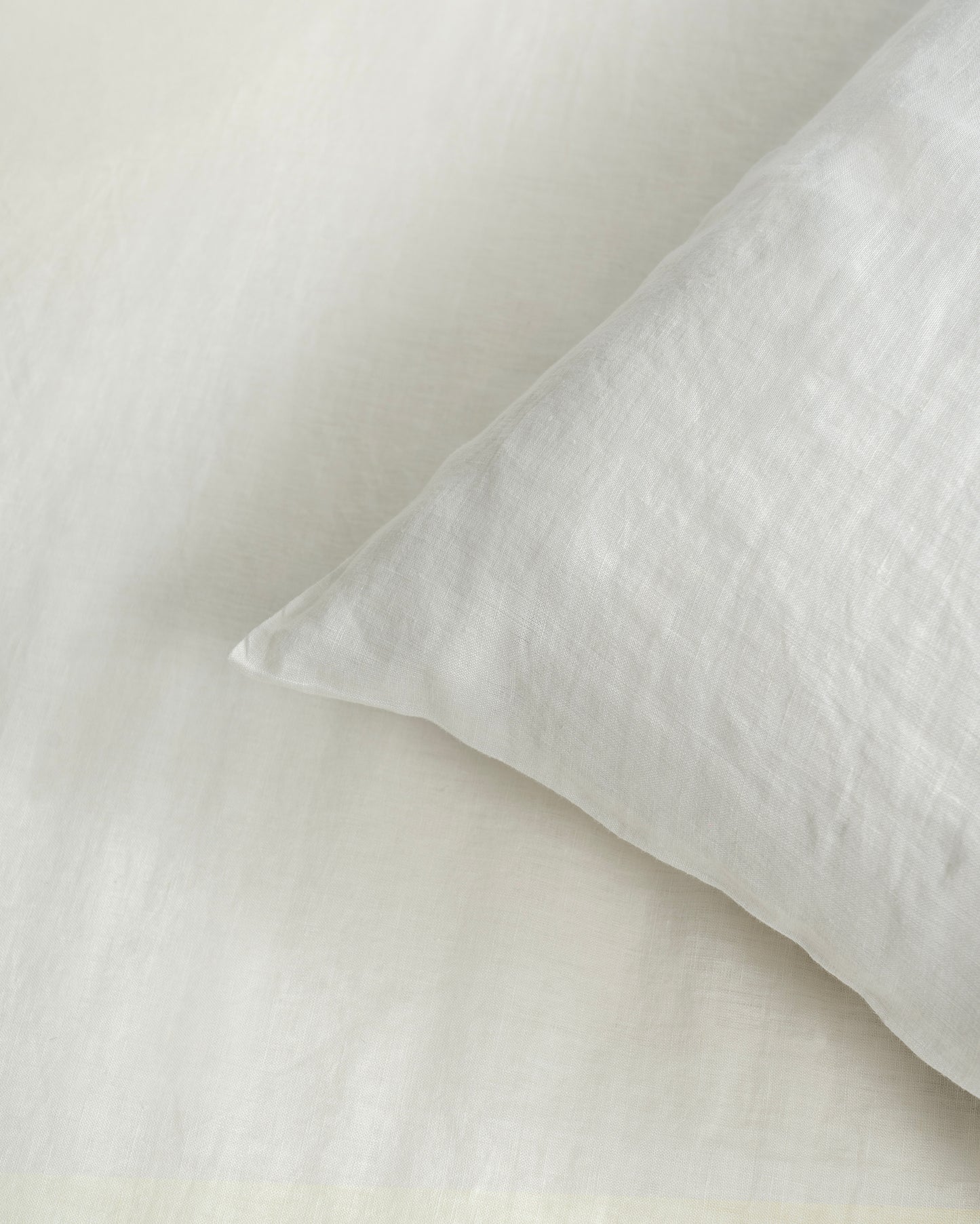 ERIN 100% Linen Bed Sheet Set