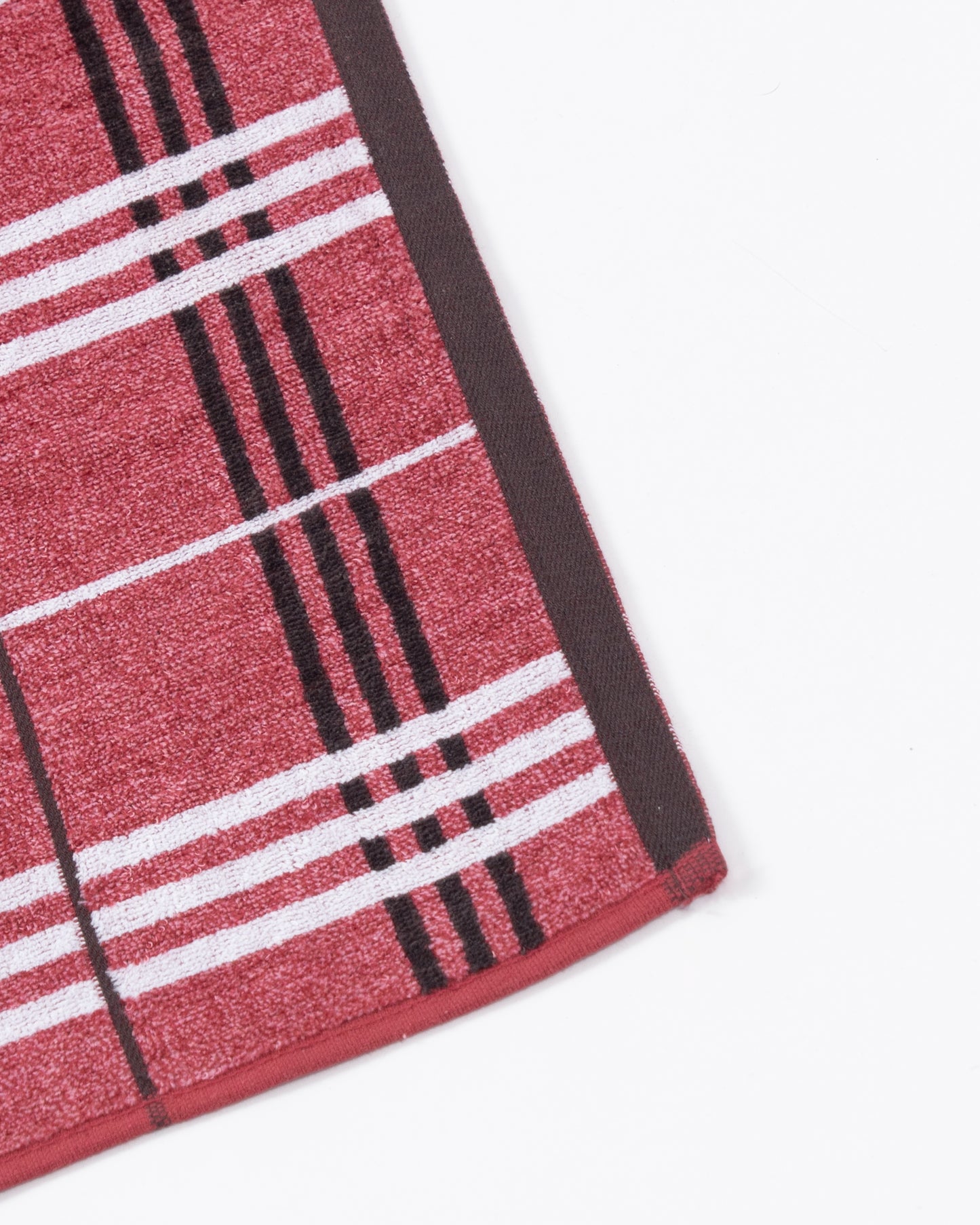 Emara Plaid Bath Towel