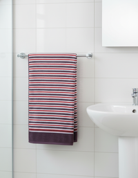 Emara Stripe Bath Towel