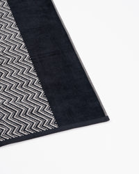 Emara Waves Bath Towel