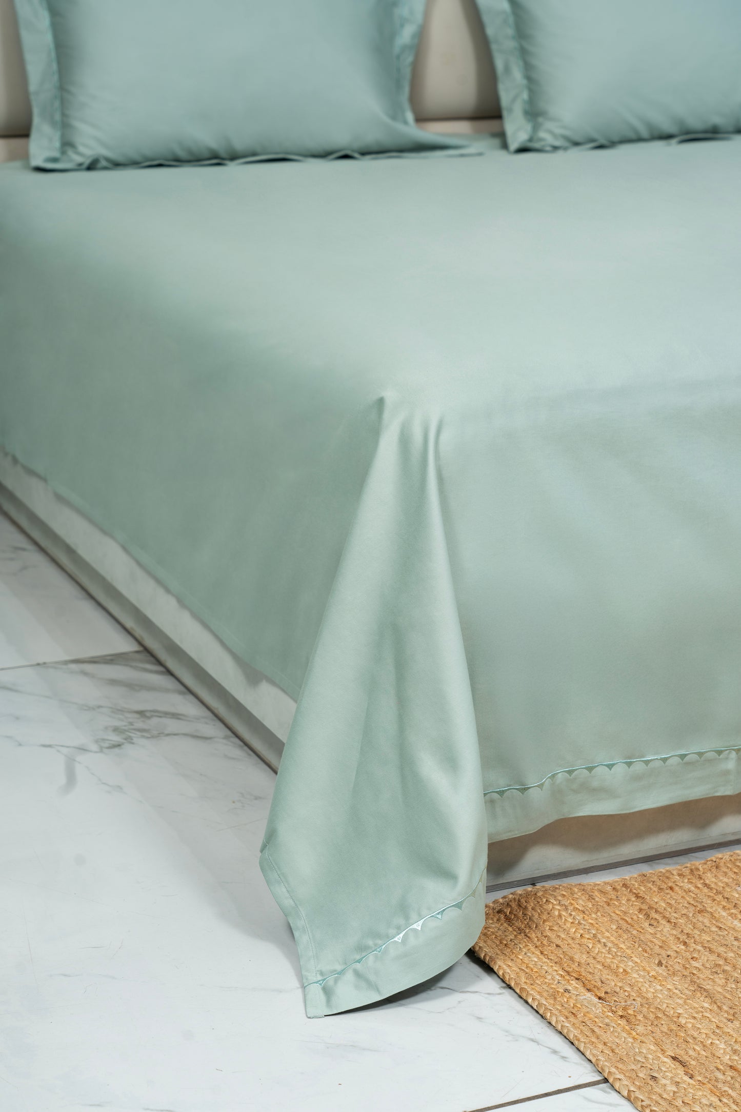 KEFI – 400 TC EMBROIDERED BEDSHEET SET (100270)