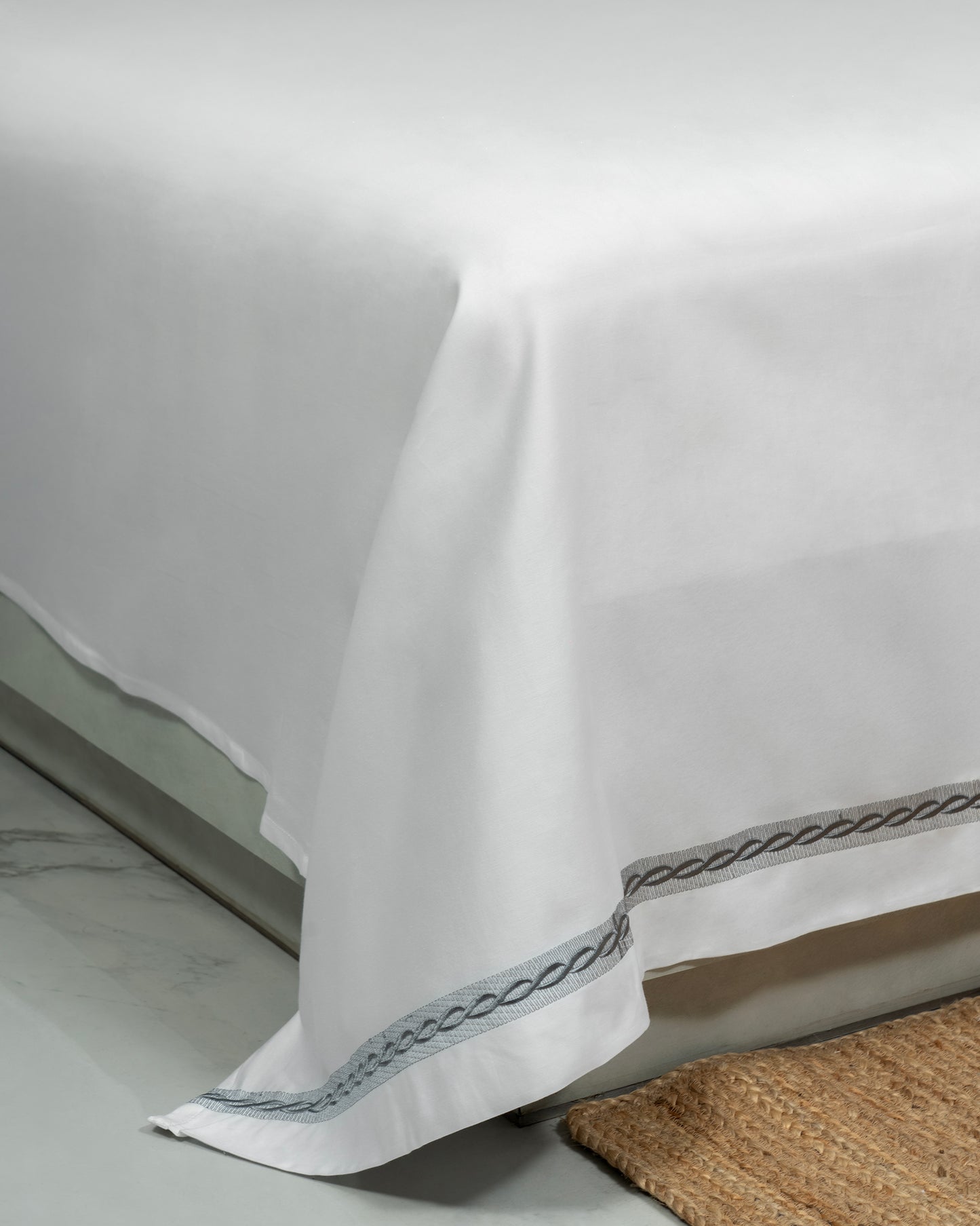 RESERVER – 500 TC Embroidery Bedsheet Set (100291)