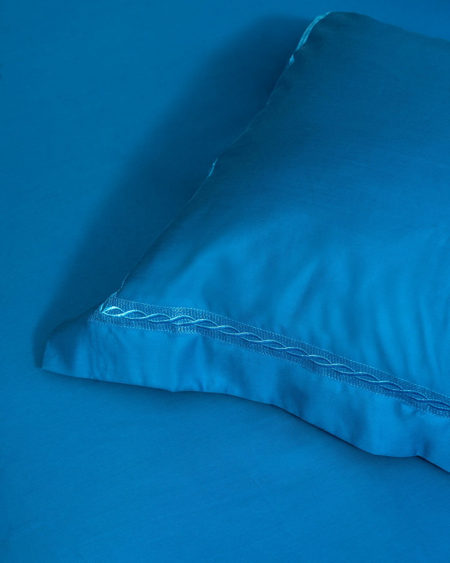 RESERVER – 500 TC Embroidery Bedsheet Set (100291)