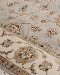 Majestic vine wool silk carpet - Blue Ivory