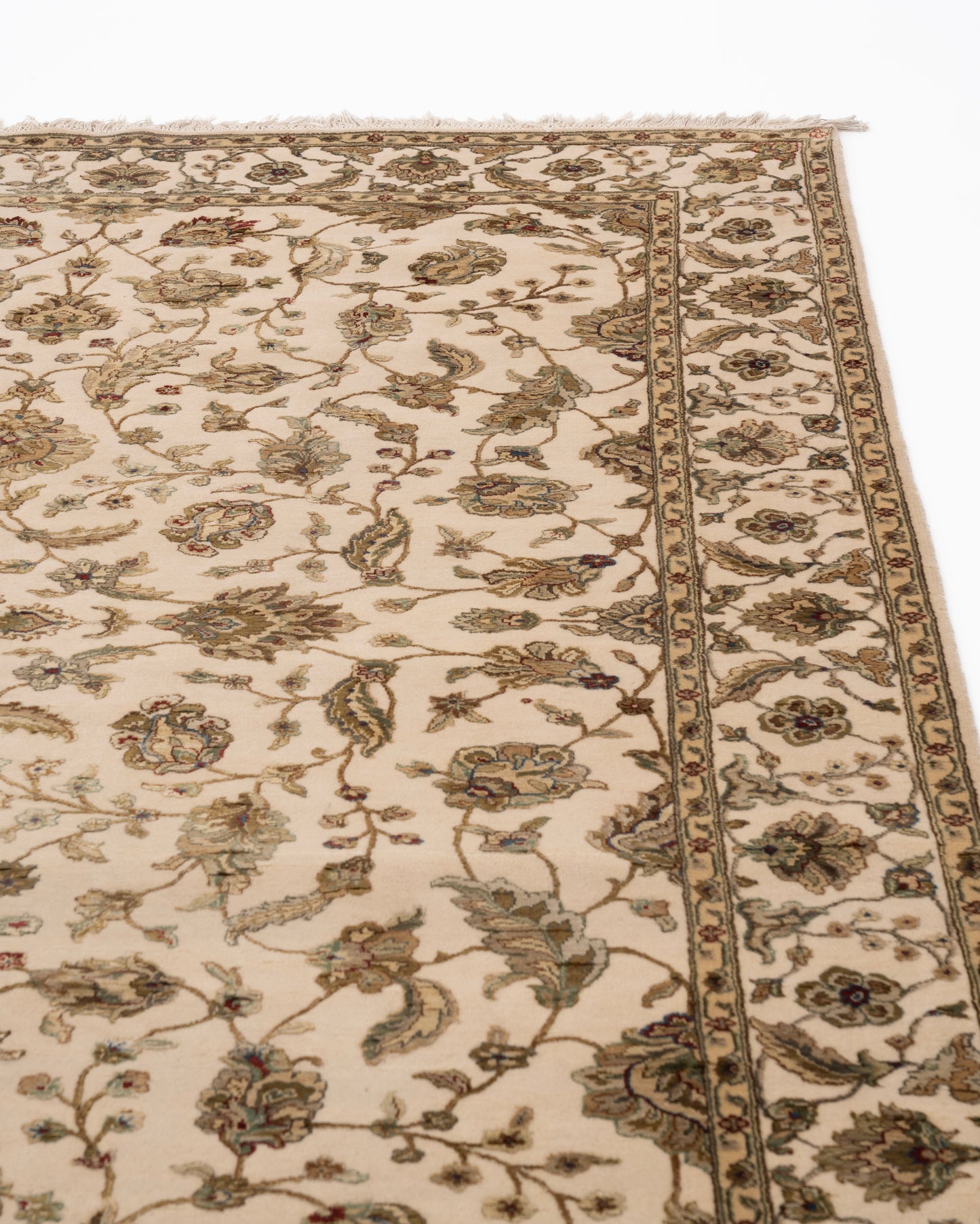 Regal Elegance Wool Silk Carpet - Ivory
