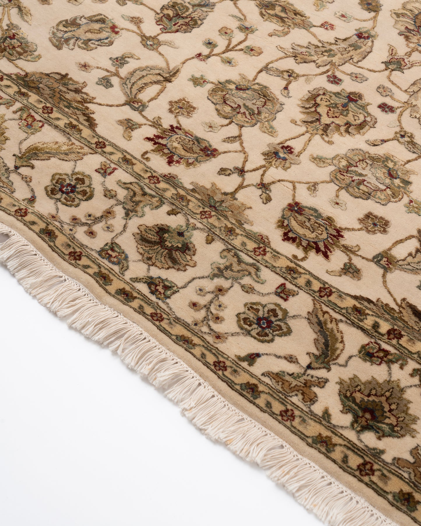 Regal Elegance Wool Silk Carpet - Ivory