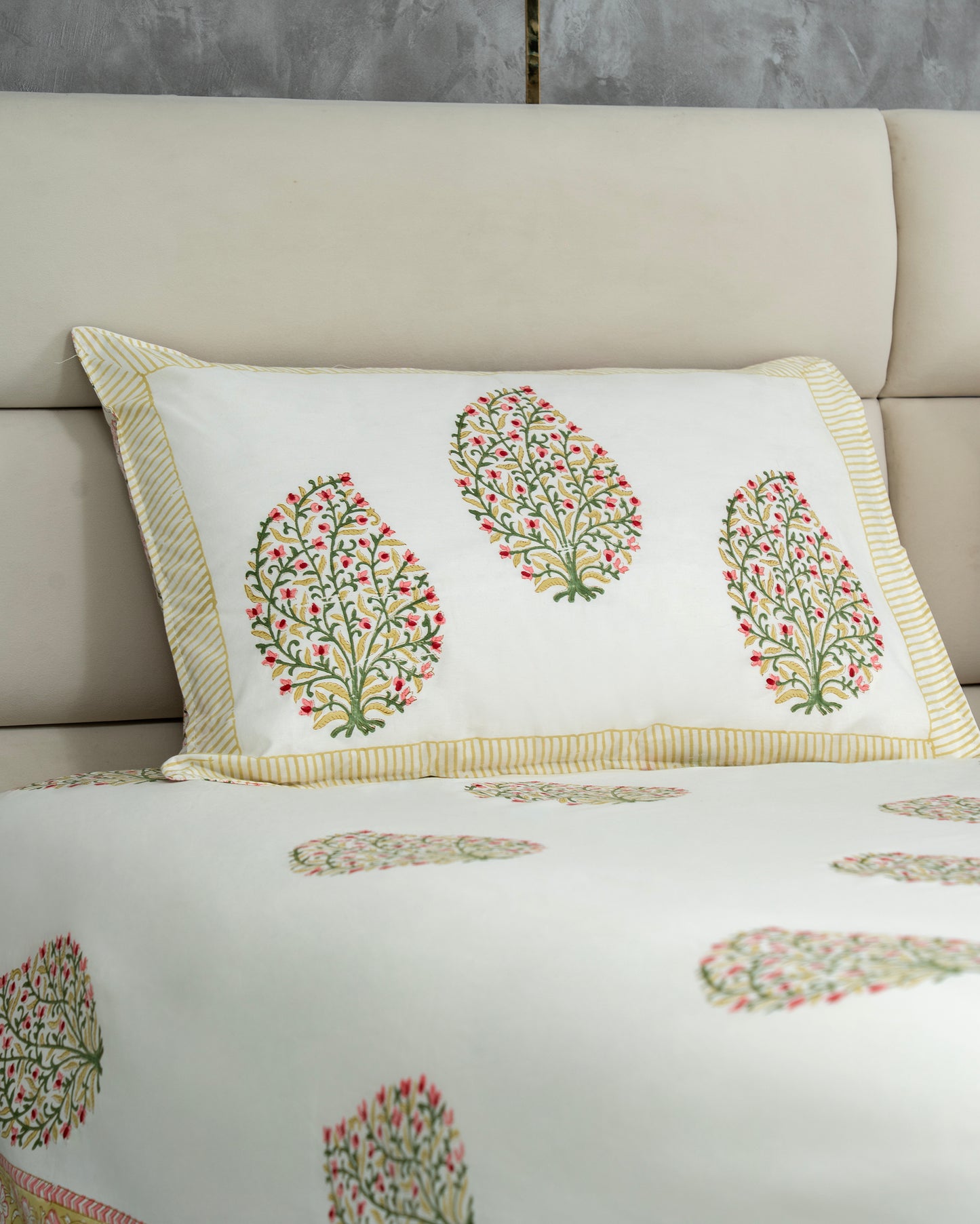 Emerald – Handblock Print Bed Sheet Set (D2)