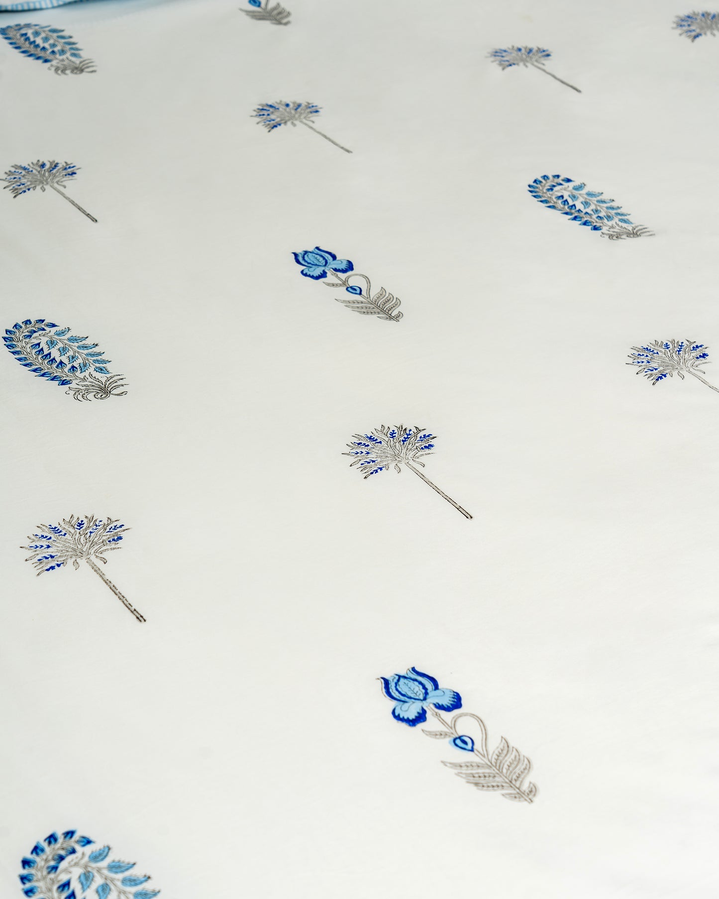 Emerald – Handblock Print Bed Sheet Set (D5)