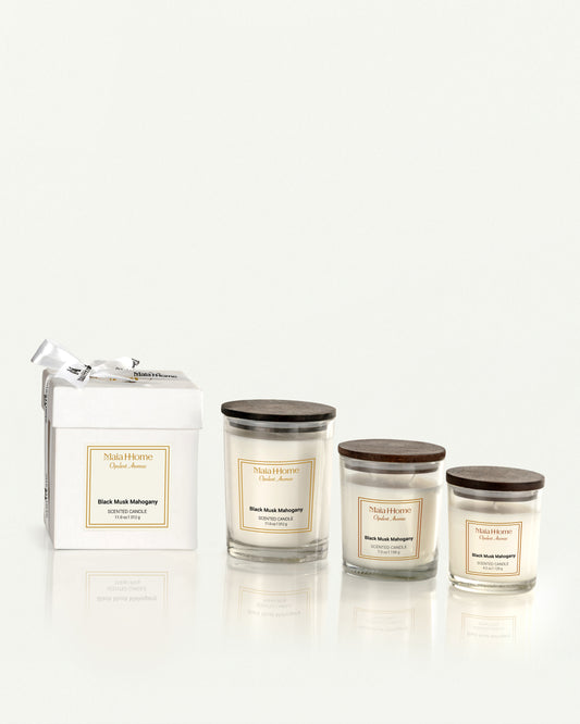 Black Musk & Mahogany Scented Candle