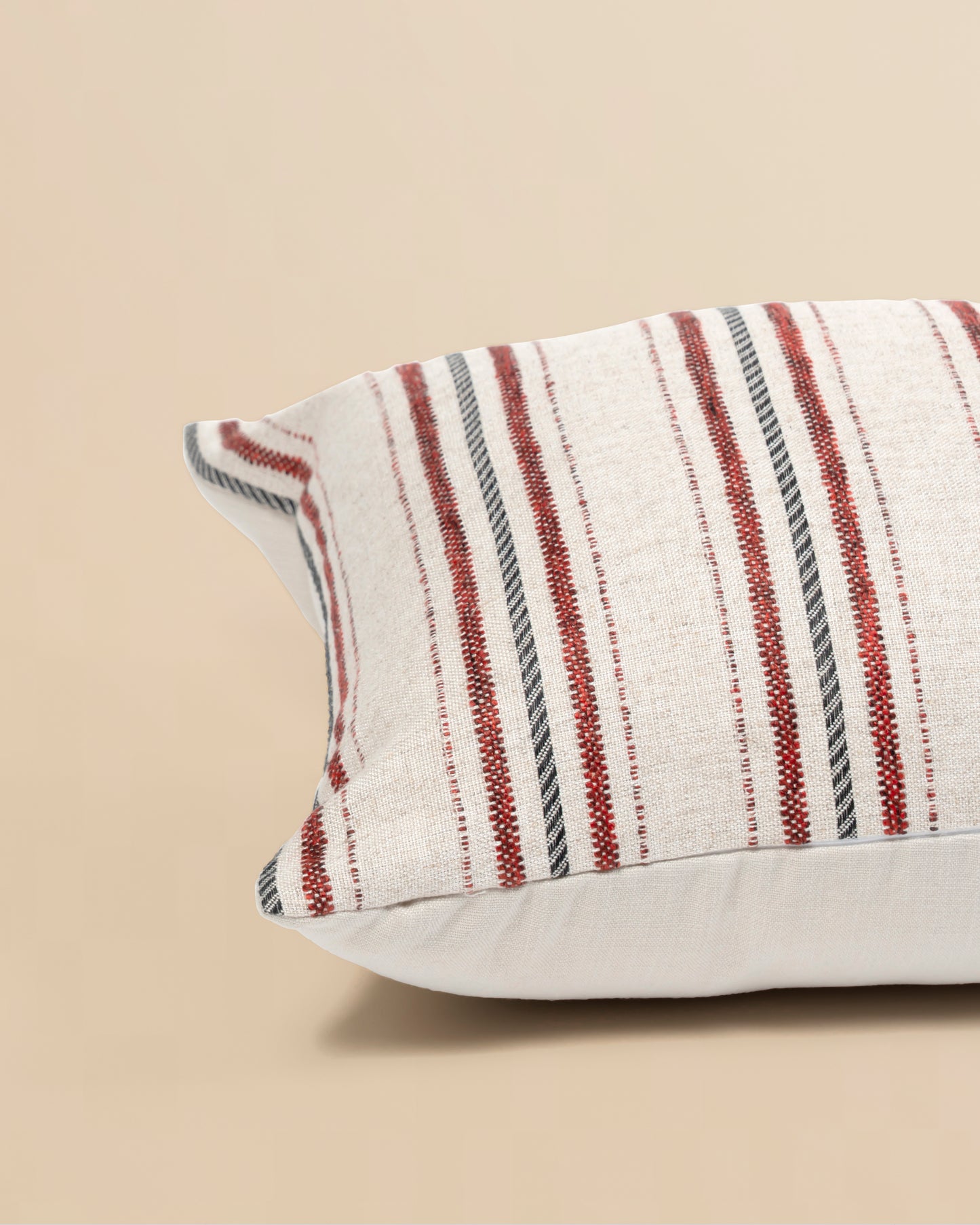 Handwoven Farmhouse-Style Cushion - Indiana 106