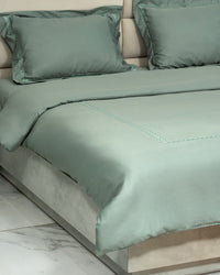 Reserver – 500 TC Embroidery Duvet Cover