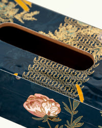 Traditional Tissue Box – D4