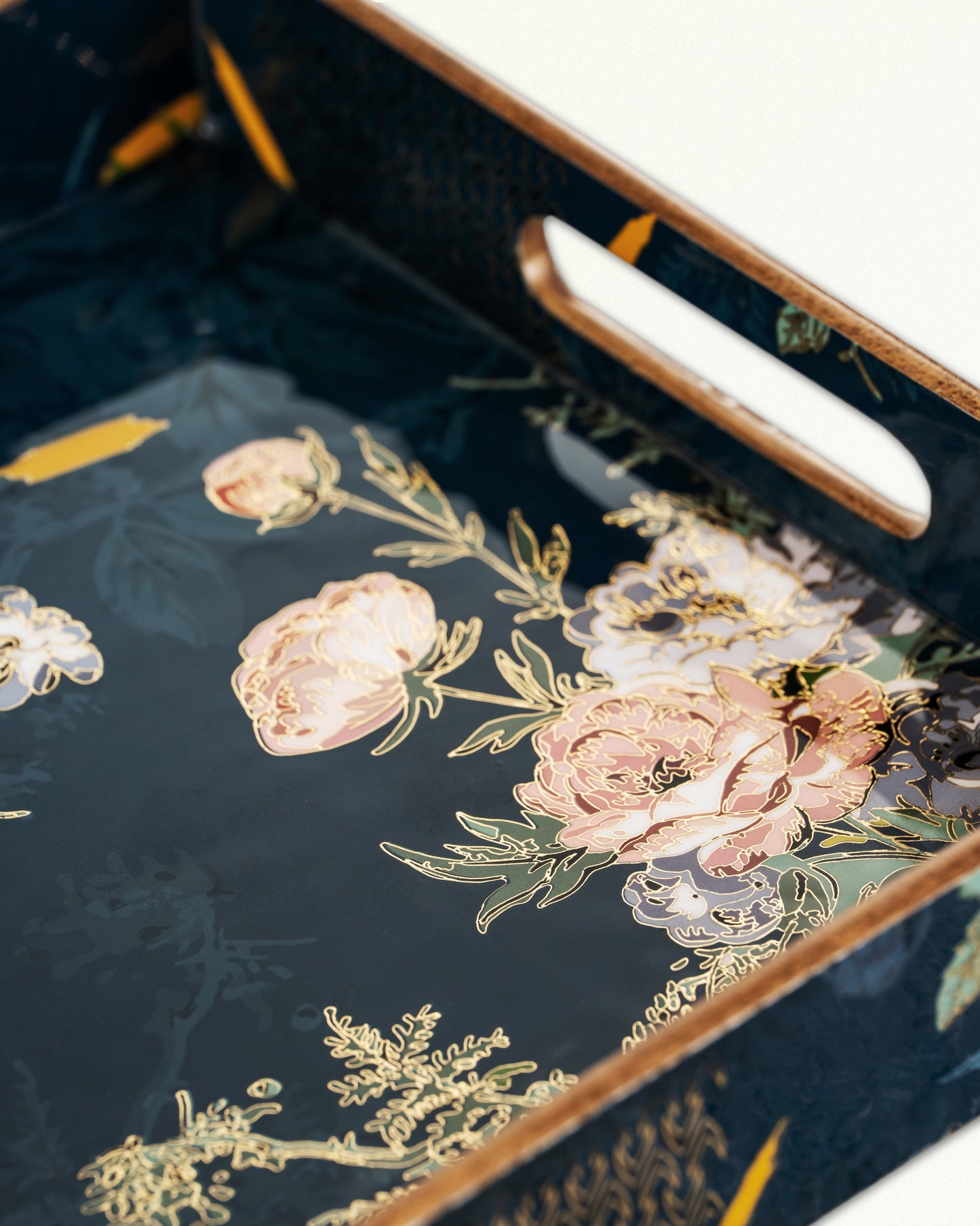 Traditional Tray Set D4