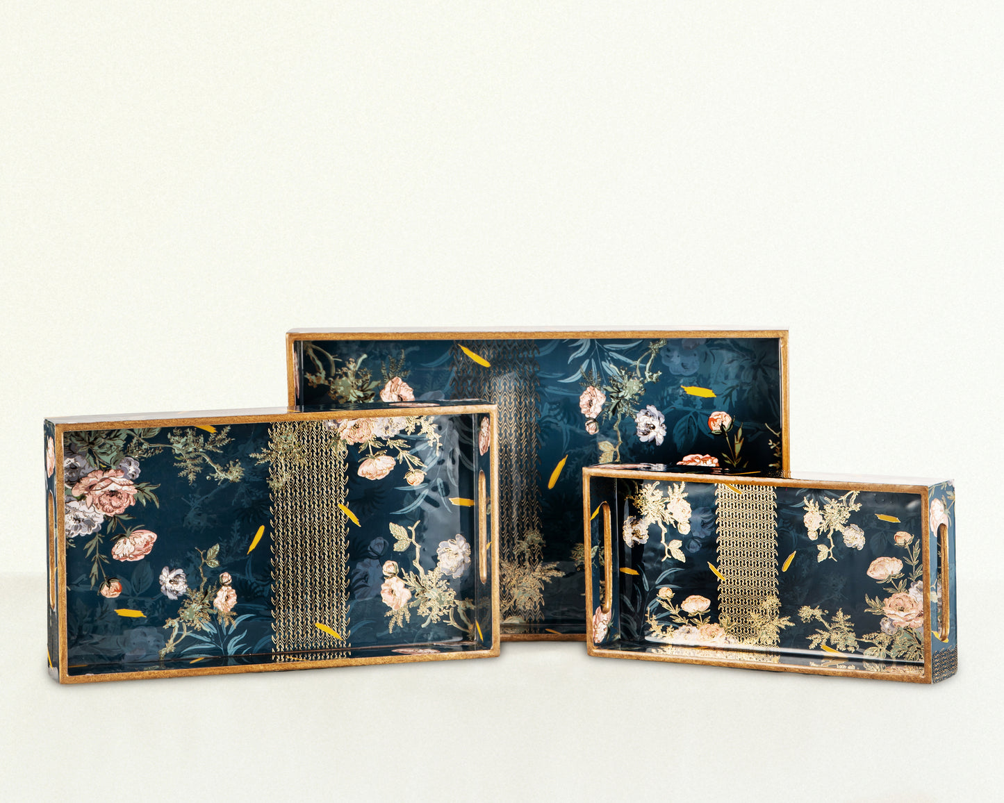 Traditional Tray Set D4