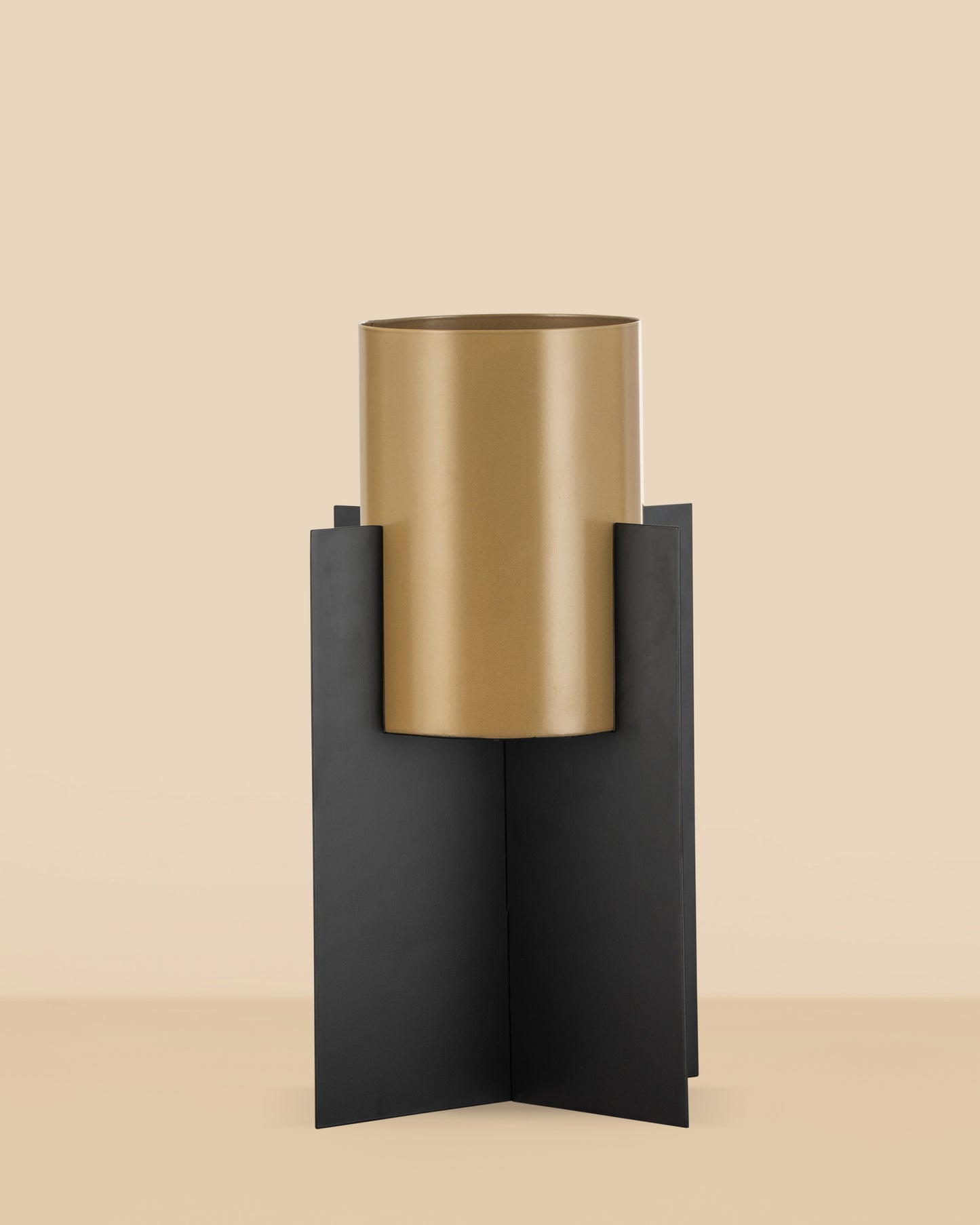 Round  Standy Planter