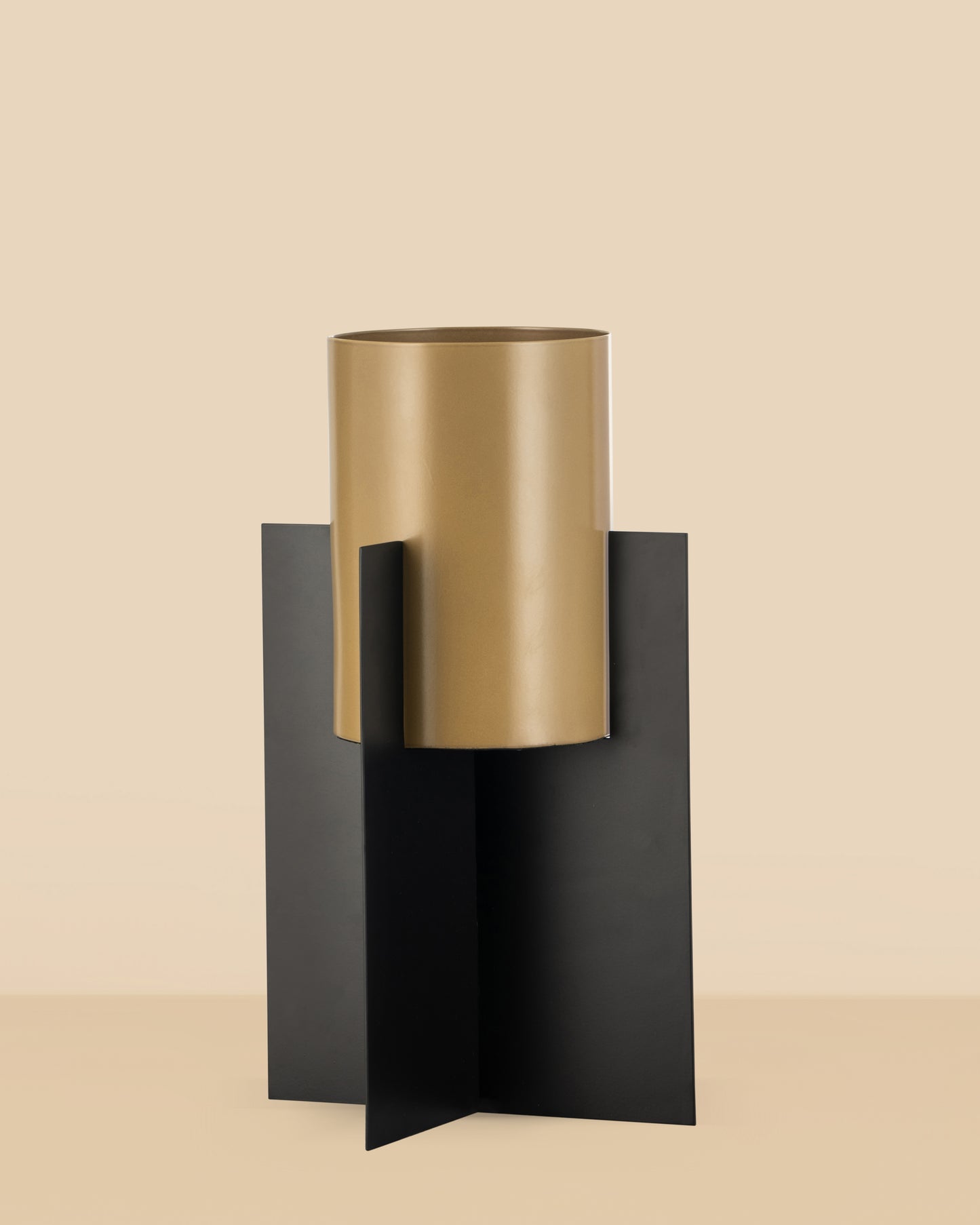 Round  Standy Planter