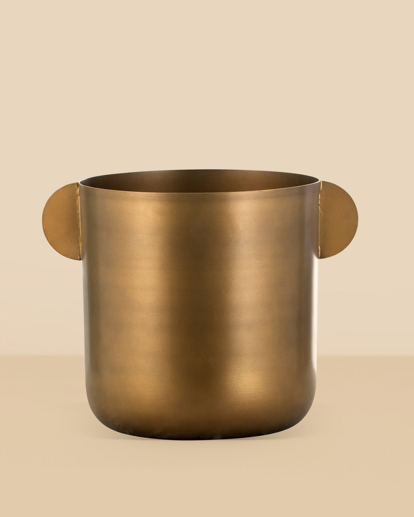 Two Ear Planter