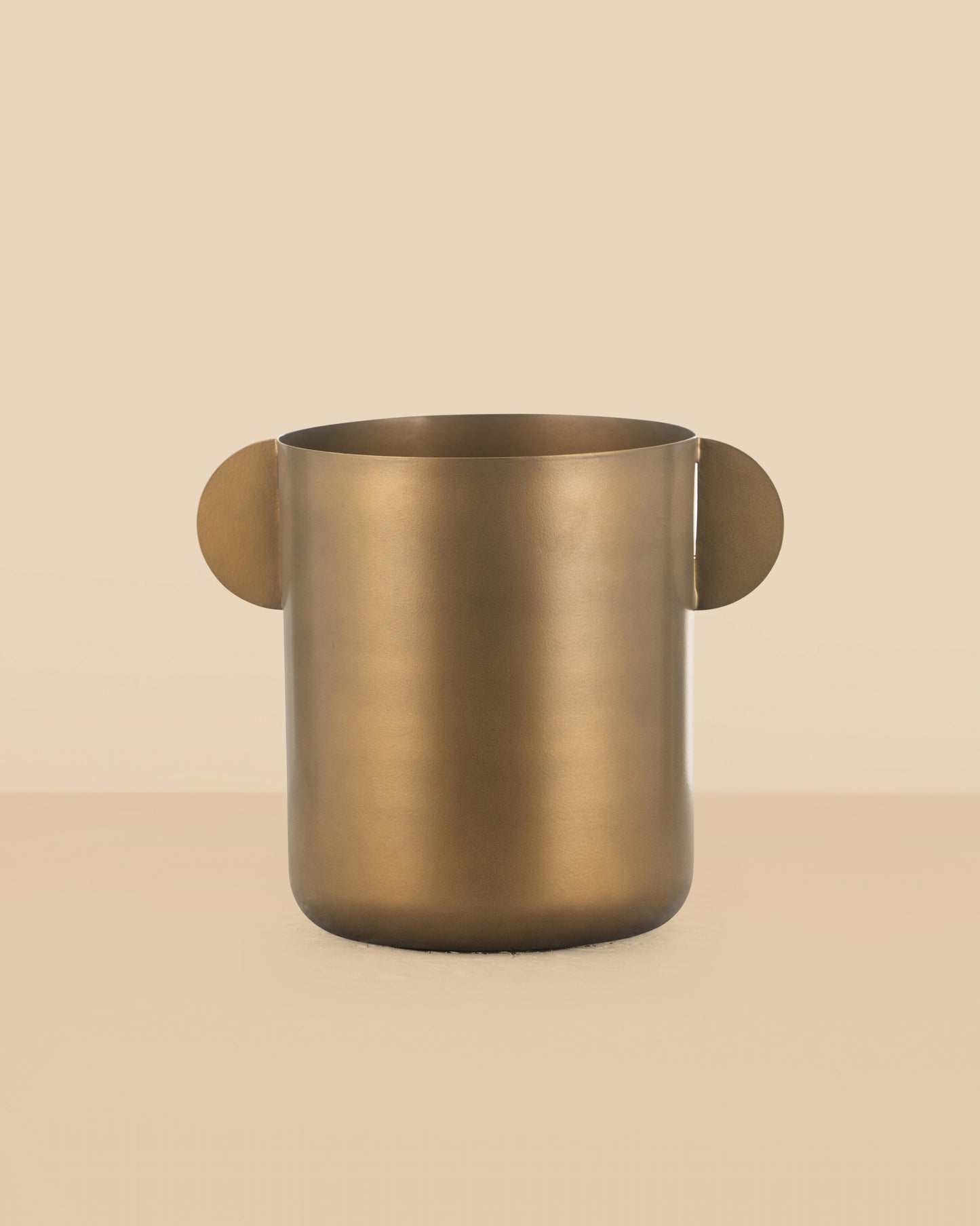 Two Ear Planter