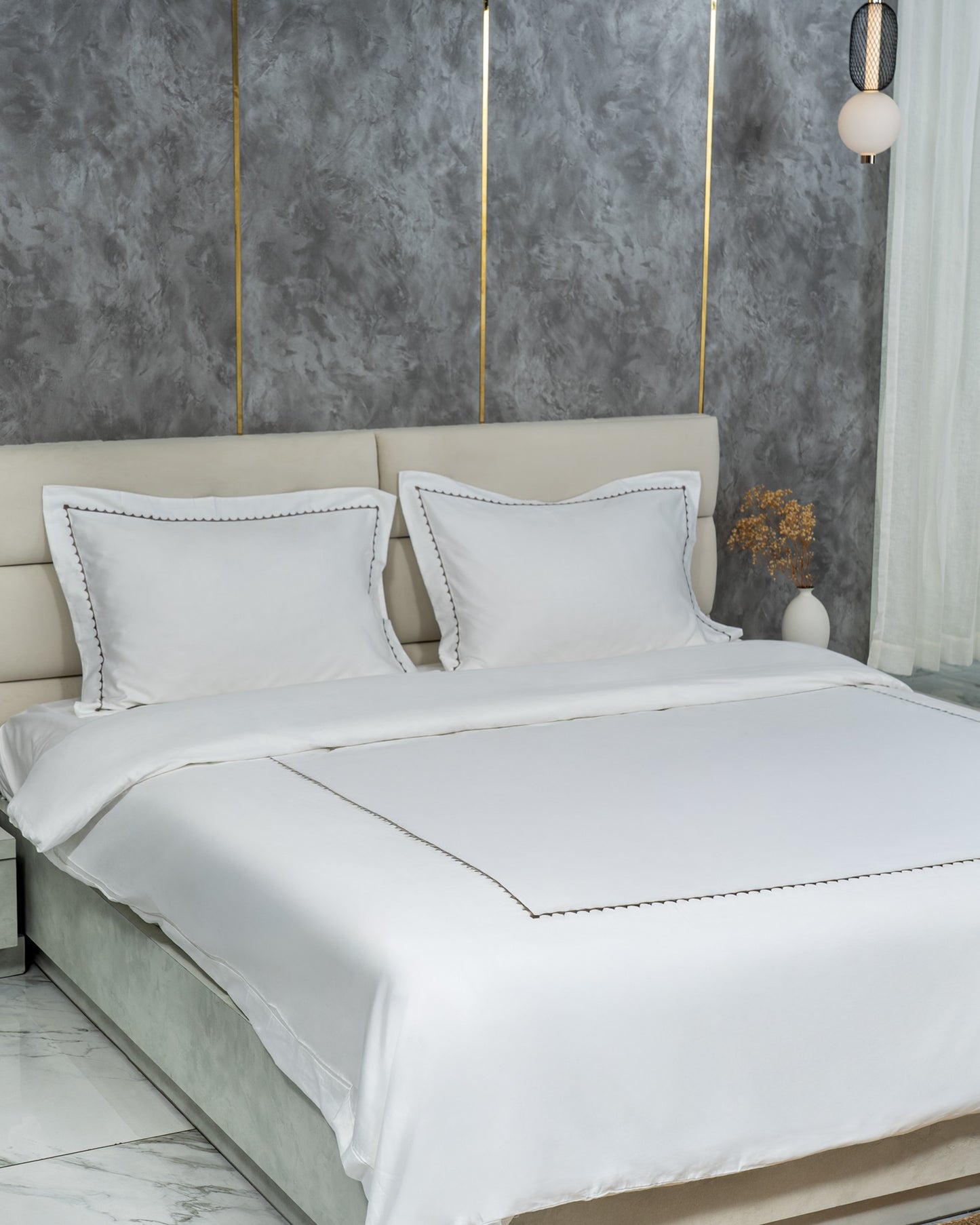 KEFI – 400 TC Embroidery Duvet Cover